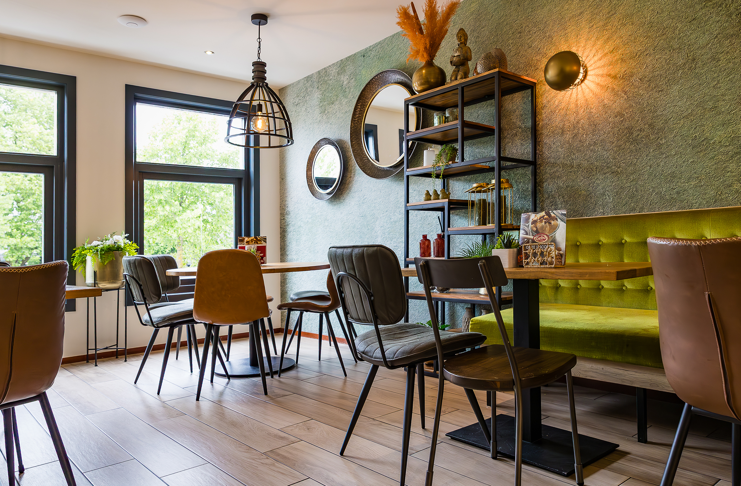 GEBO-2560x1680px etage